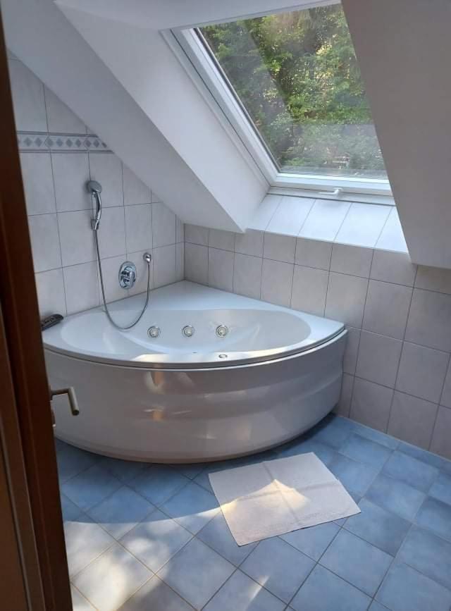 Gasthof Restaurant Jamas Hotel Pottenstein Kültér fotó